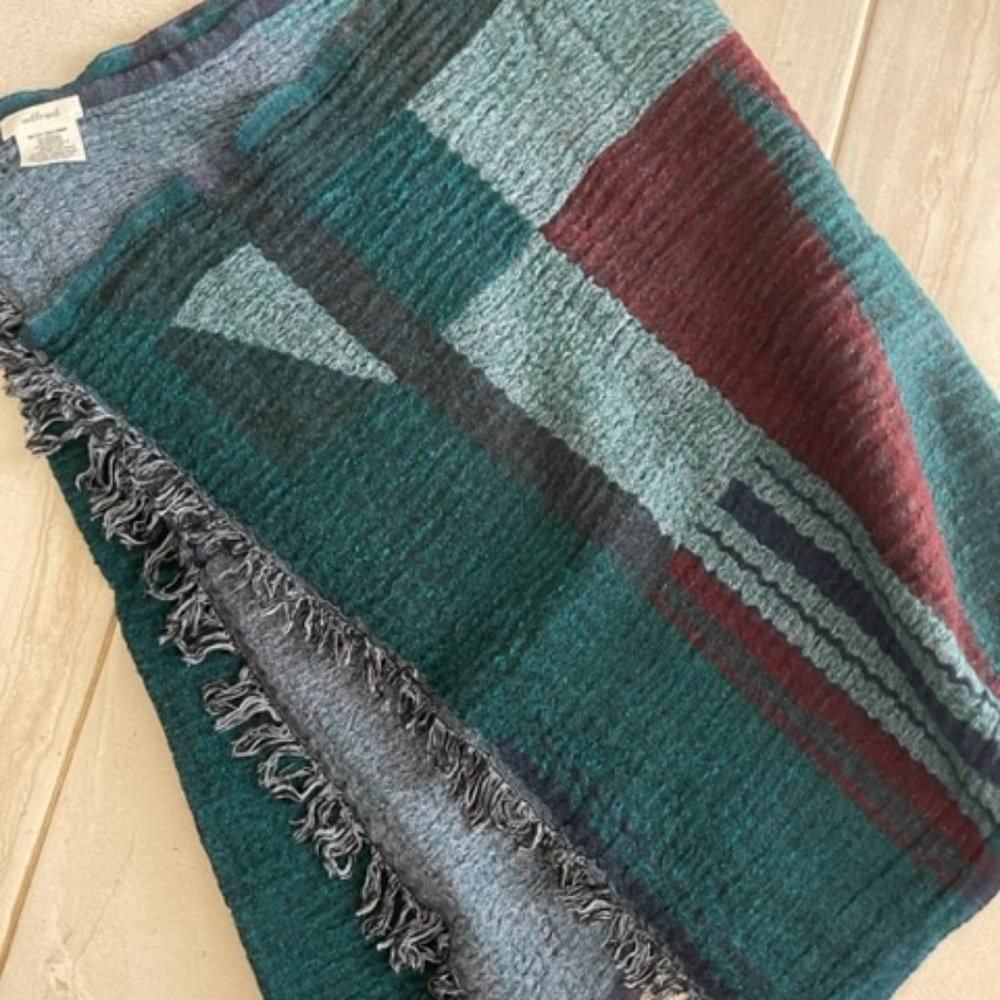 Aritzia Wildfree wool scarf big size new